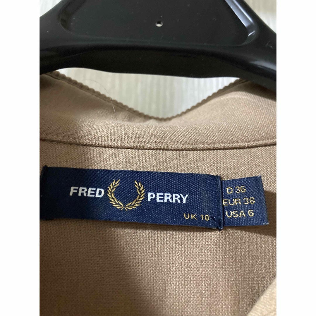 FRED PERRY(フレッドペリー)のFRED PERRY ワンピース レディースのワンピース(ひざ丈ワンピース)の商品写真