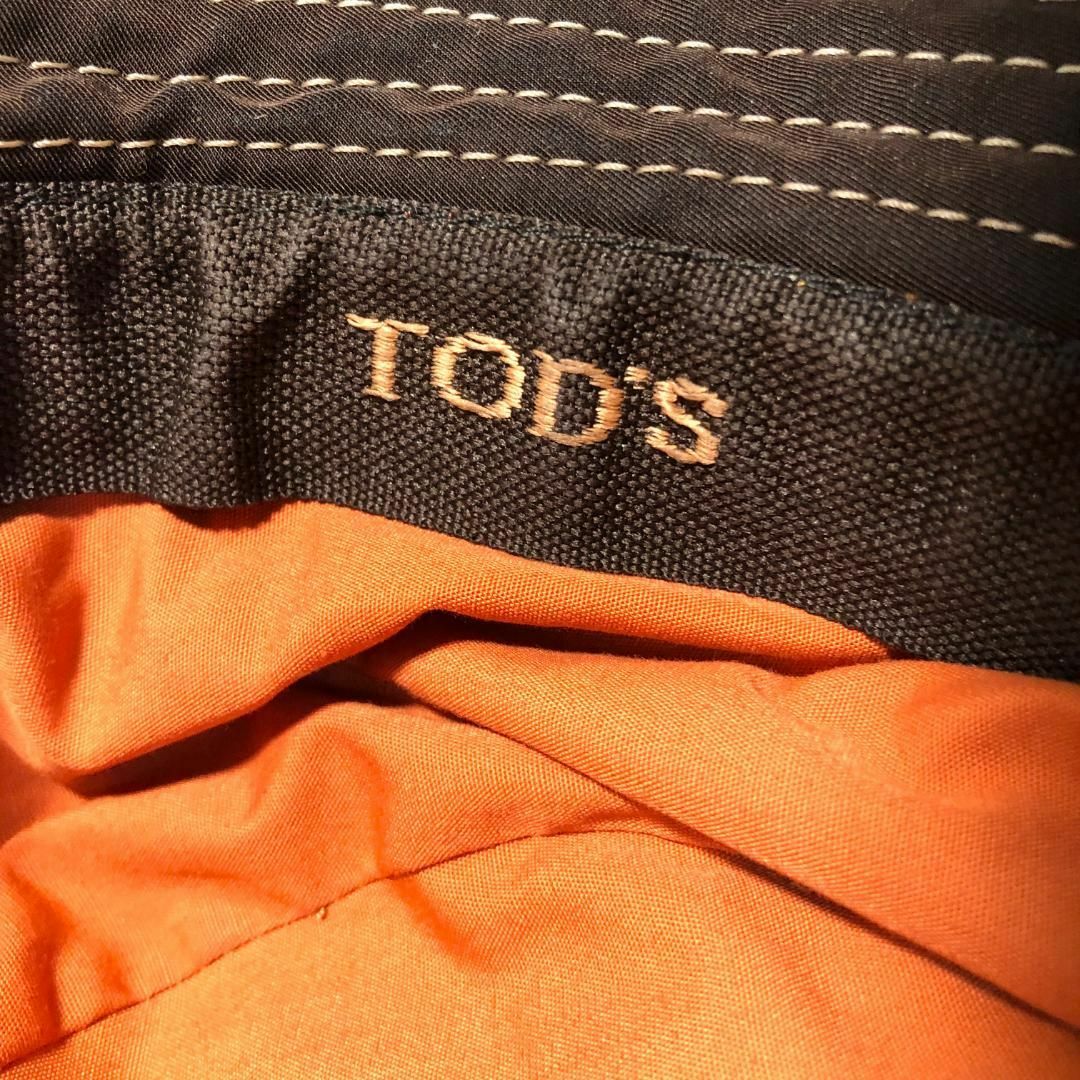 TOD'S(トッズ)のトッズ TOD'S レザー ナイロン バケットハット XL レディースの帽子(ハット)の商品写真