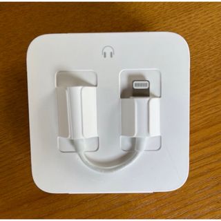 アップル(Apple)のApple 純正 イヤホン アダプター アップル(ヘッドフォン/イヤフォン)