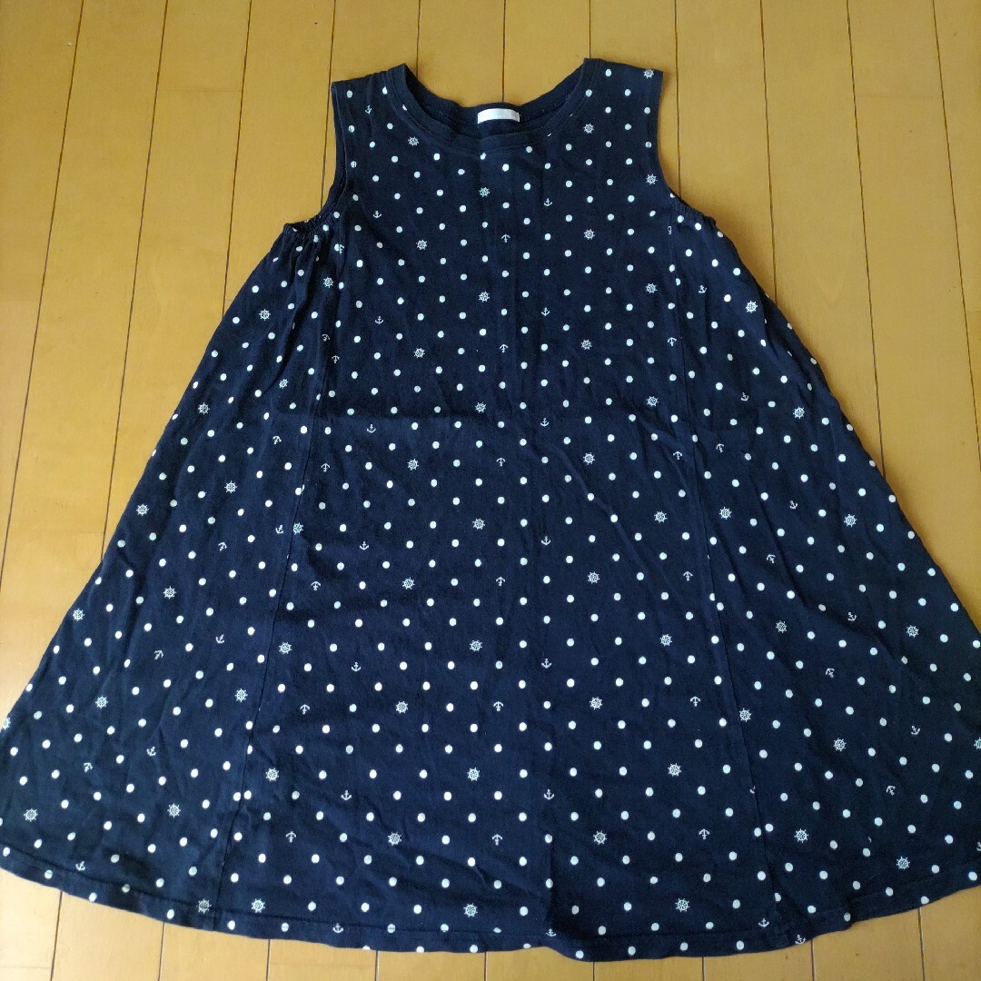 GU(ジーユー)のチュニック ワンピース 140 キッズ/ベビー/マタニティのキッズ服女の子用(90cm~)(Tシャツ/カットソー)の商品写真