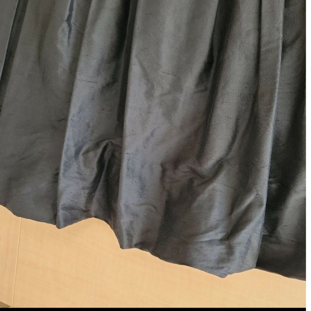 IENA(イエナ)の♥️クリーニング済♥️美品♥️【IENA】36 ブラック シルクバルーンスカート レディースのスカート(その他)の商品写真