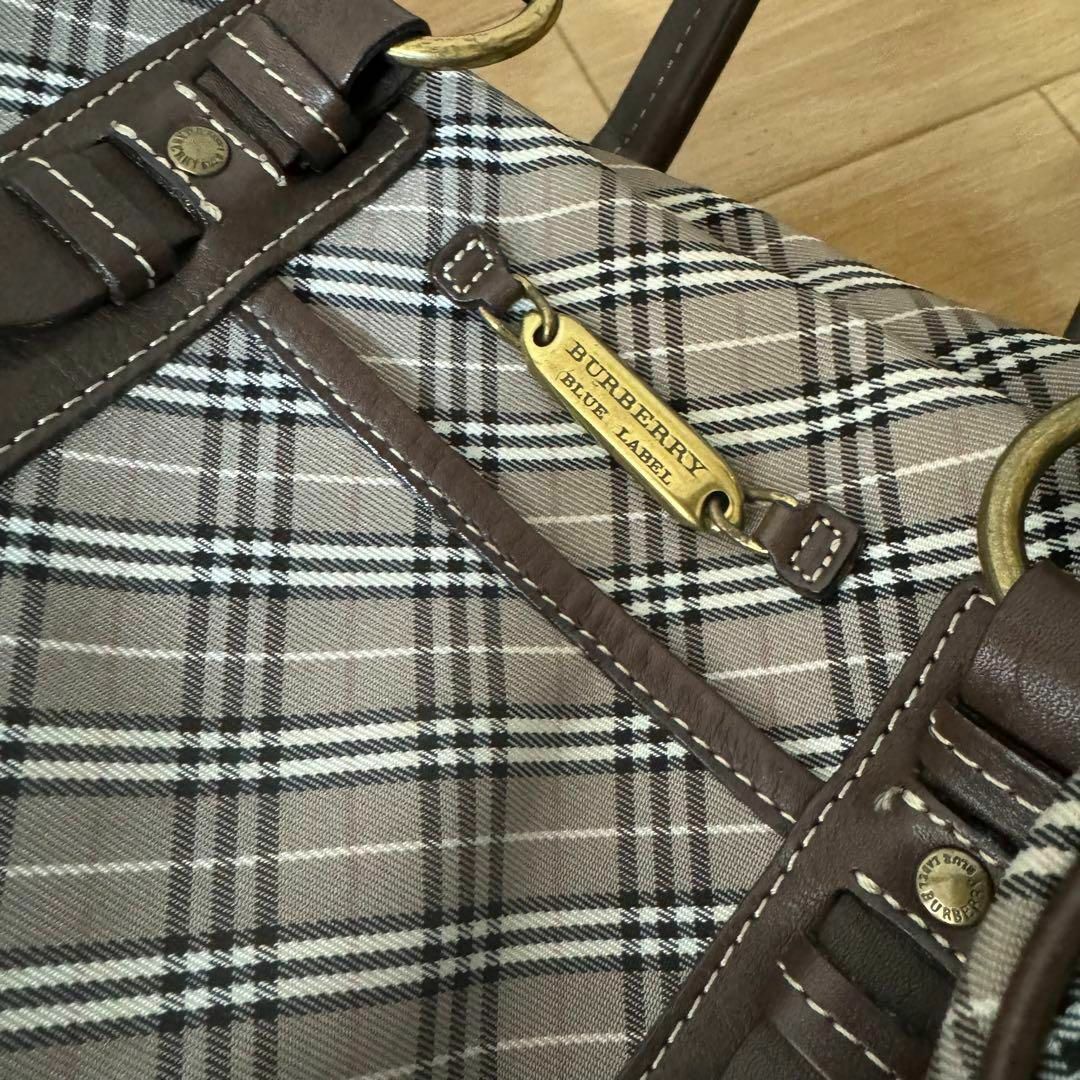 BURBERRY BLUE LABEL(バーバリーブルーレーベル)のバーバリーブルーレーベル　ハンドバッグ レディースのバッグ(ハンドバッグ)の商品写真