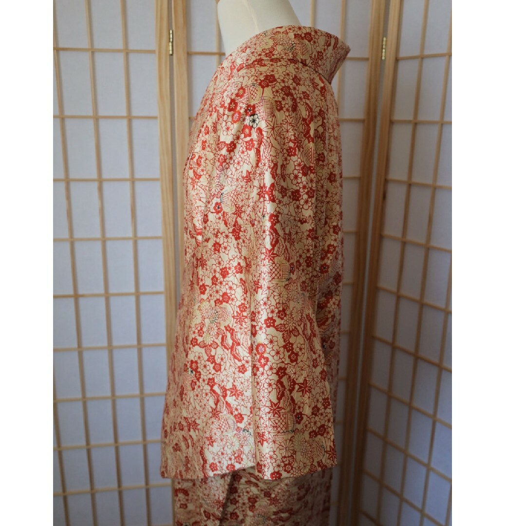 華やか可愛らしい小紋 レディースの水着/浴衣(着物)の商品写真