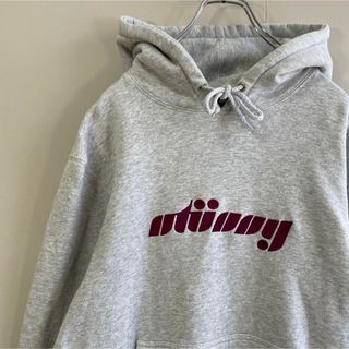 ステューシー(STUSSY)の【センタービッグ刺繍ロゴ】stussyプルオーバーパーカー古着ストリートグレー(パーカー)