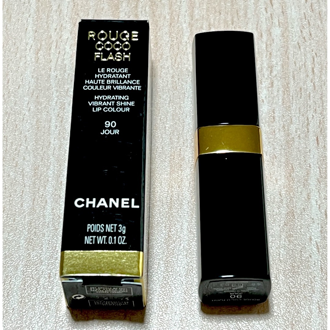 CHANEL(シャネル)のCHANEL ルージュココフラッシュ  90ジュール　CHANEL 人気色 コスメ/美容のベースメイク/化粧品(口紅)の商品写真