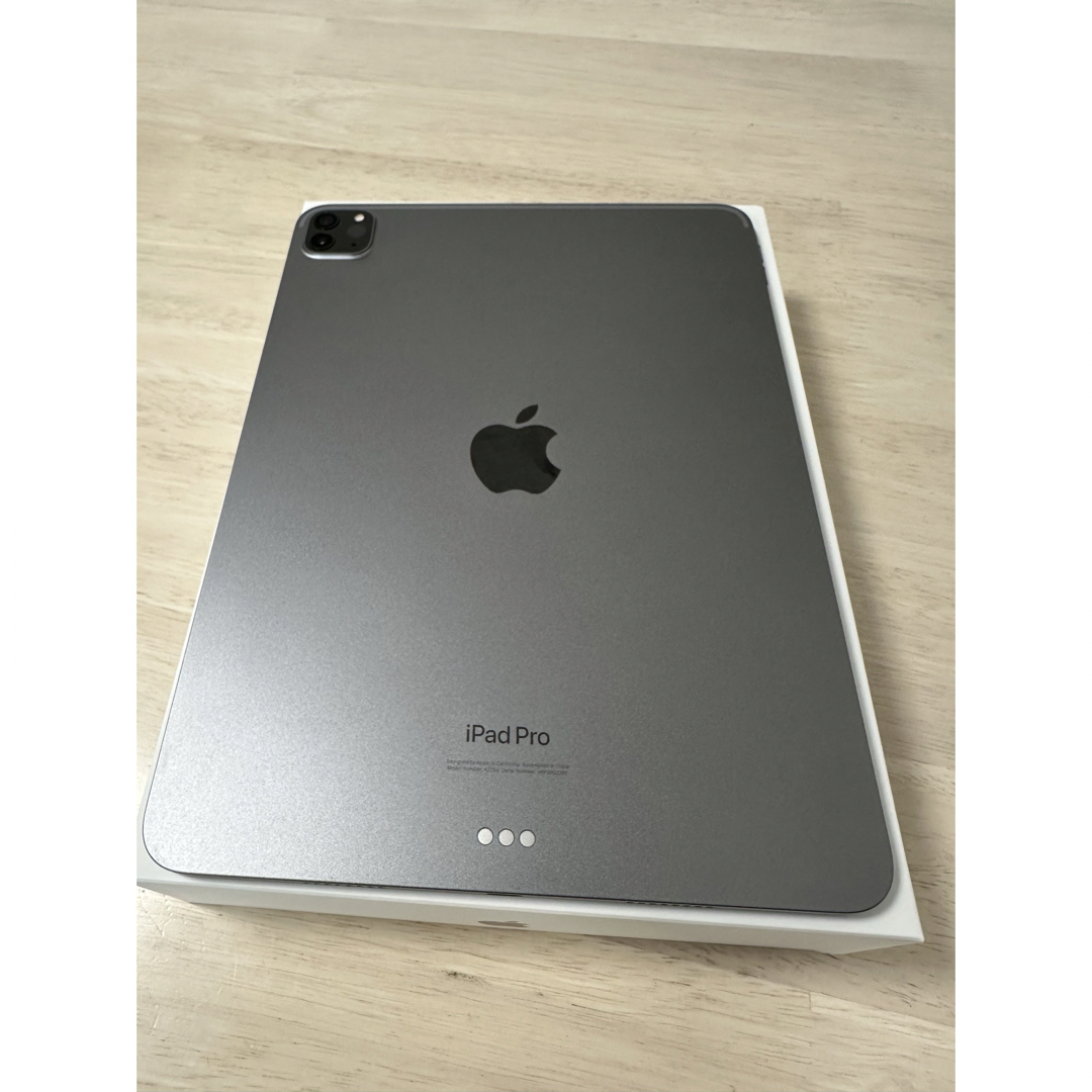 Apple(アップル)のアップル iPadPro 11インチ 第4世代 WiFi 128GB スペースグ スマホ/家電/カメラのPC/タブレット(タブレット)の商品写真
