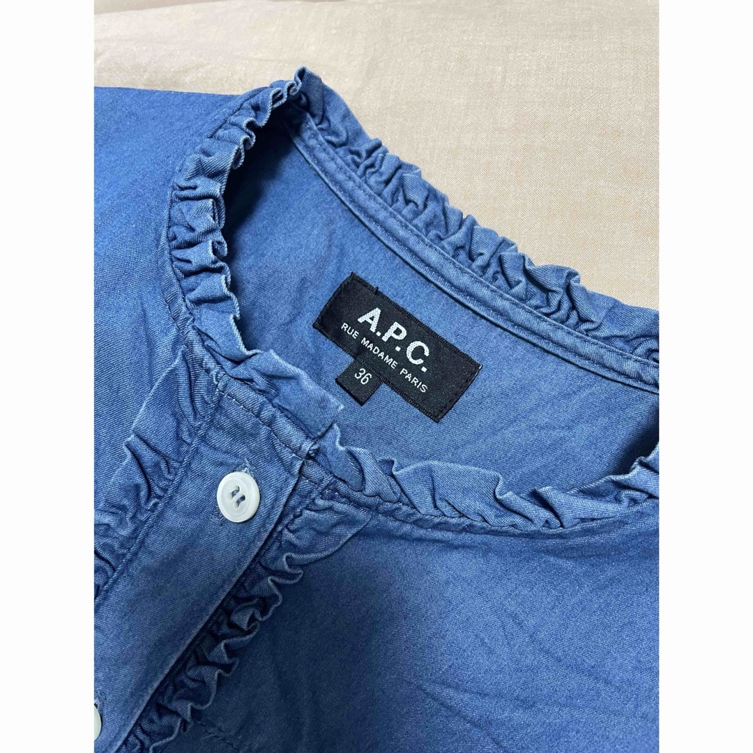 A.P.C(アーペーセー)のA.P.C. フリルデニムシャツワンピース レディースのワンピース(ひざ丈ワンピース)の商品写真