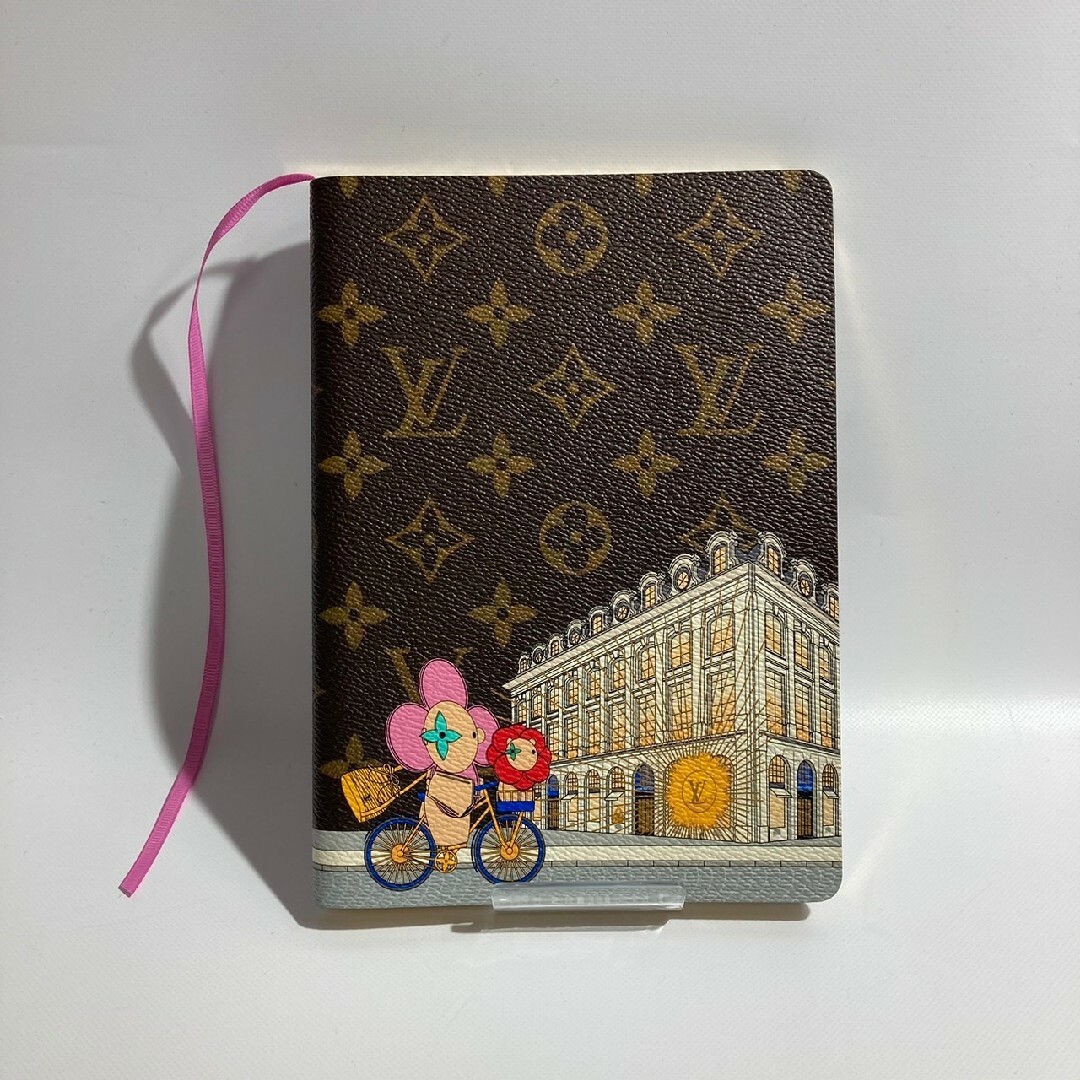 LOUIS VUITTON(ルイヴィトン)のLOUISVUITTON　ルイヴィトン クレマンス ノートブック インテリア/住まい/日用品の文房具(ノート/メモ帳/ふせん)の商品写真