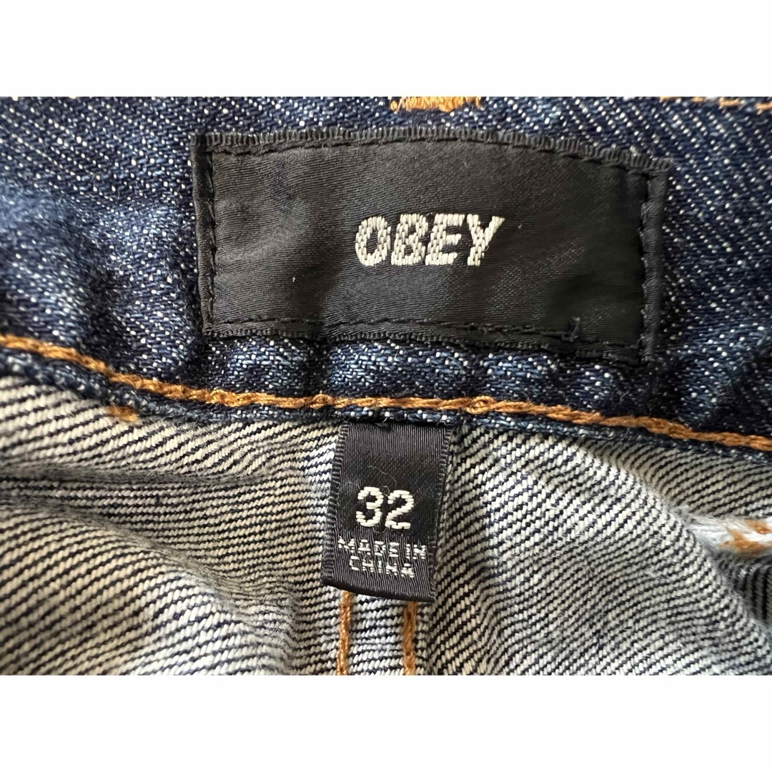 OBEY(オベイ)の極美品 OBEY オベイ デニムパンツ ジーンズ W32 スリムストーレート メンズのパンツ(デニム/ジーンズ)の商品写真