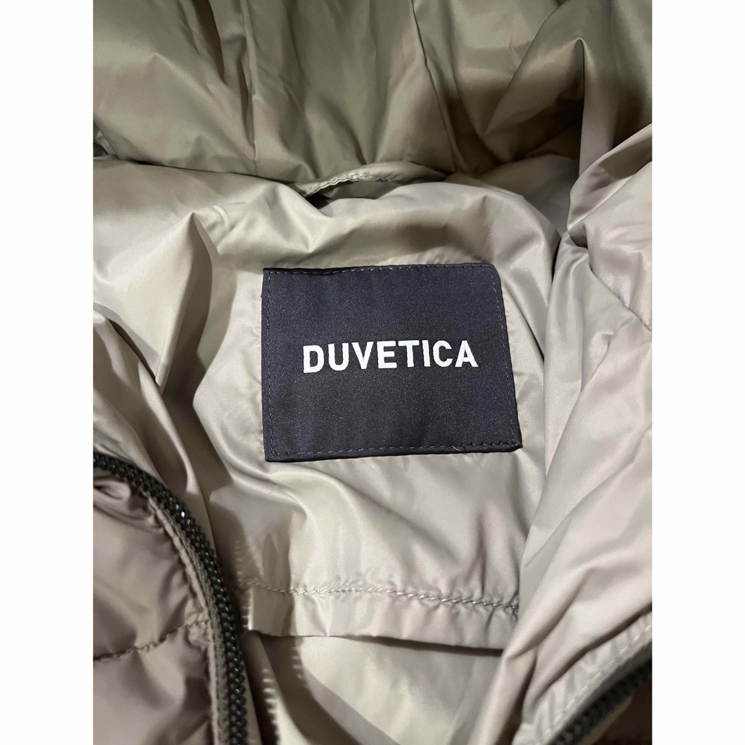 DUVETICA(デュベティカ)のDUVETICA ACERIONETRE ダウンコート　サイズ42 レディースのジャケット/アウター(ダウンコート)の商品写真