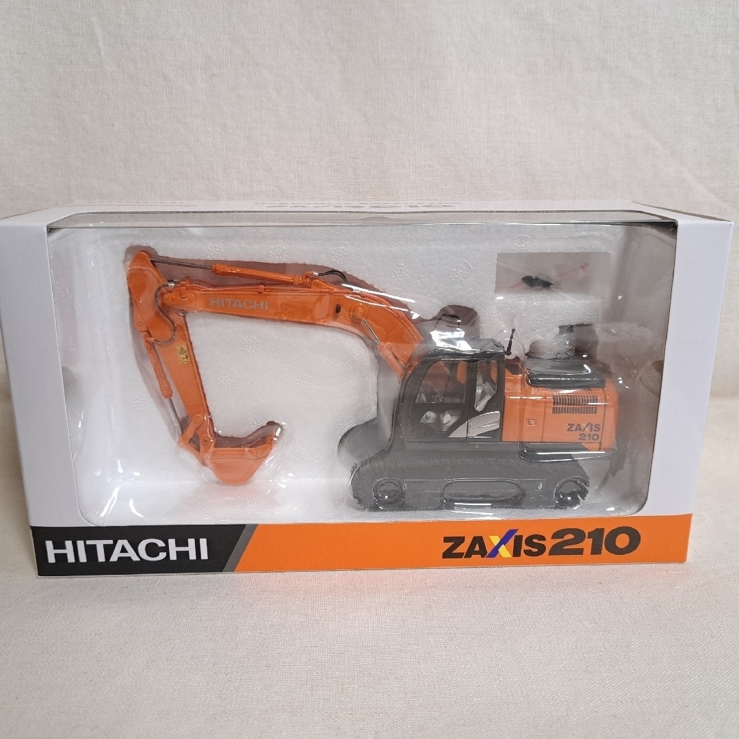 HITACHI ZAXIS 210 ショベルカー 1/50 日立建機 亜鉛合金 エンタメ/ホビーのおもちゃ/ぬいぐるみ(模型/プラモデル)の商品写真