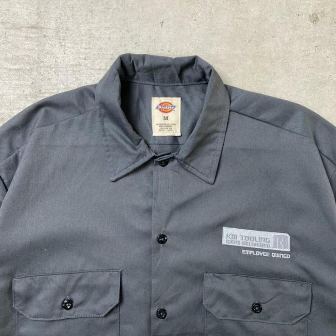 Dickies(ディッキーズ)のDEADSTOCK NOS Dickies ディッキーズ  ワークシャツ 半袖シャツ 企業ロゴ刺繍 メンズM メンズのトップス(シャツ)の商品写真