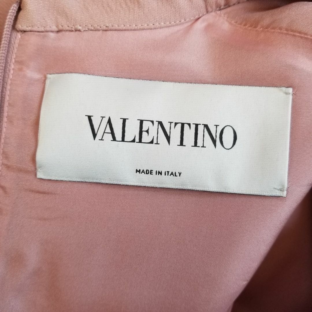 VALENTINO(ヴァレンティノ)のVALENTINO　ワンピース レディースのワンピース(ひざ丈ワンピース)の商品写真