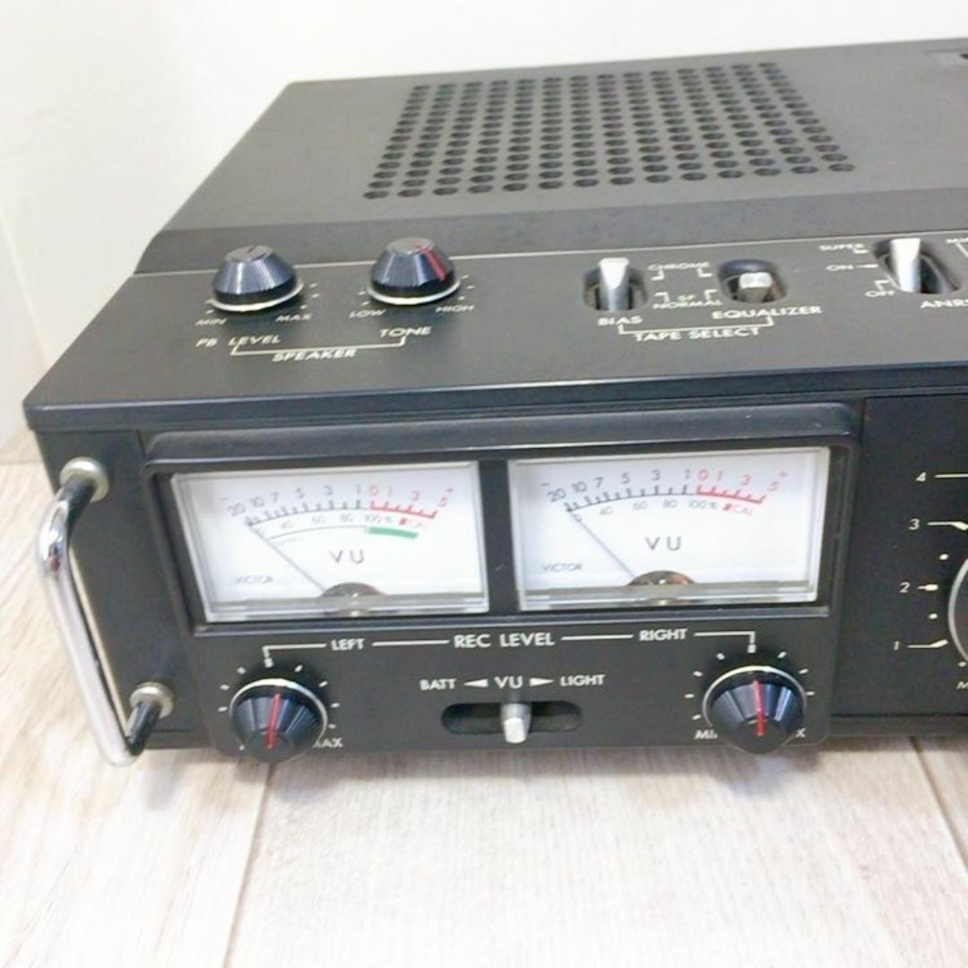中古品 KD-4 Victor ビクター ダブルステレオカセットデッキ スマホ/家電/カメラのオーディオ機器(その他)の商品写真