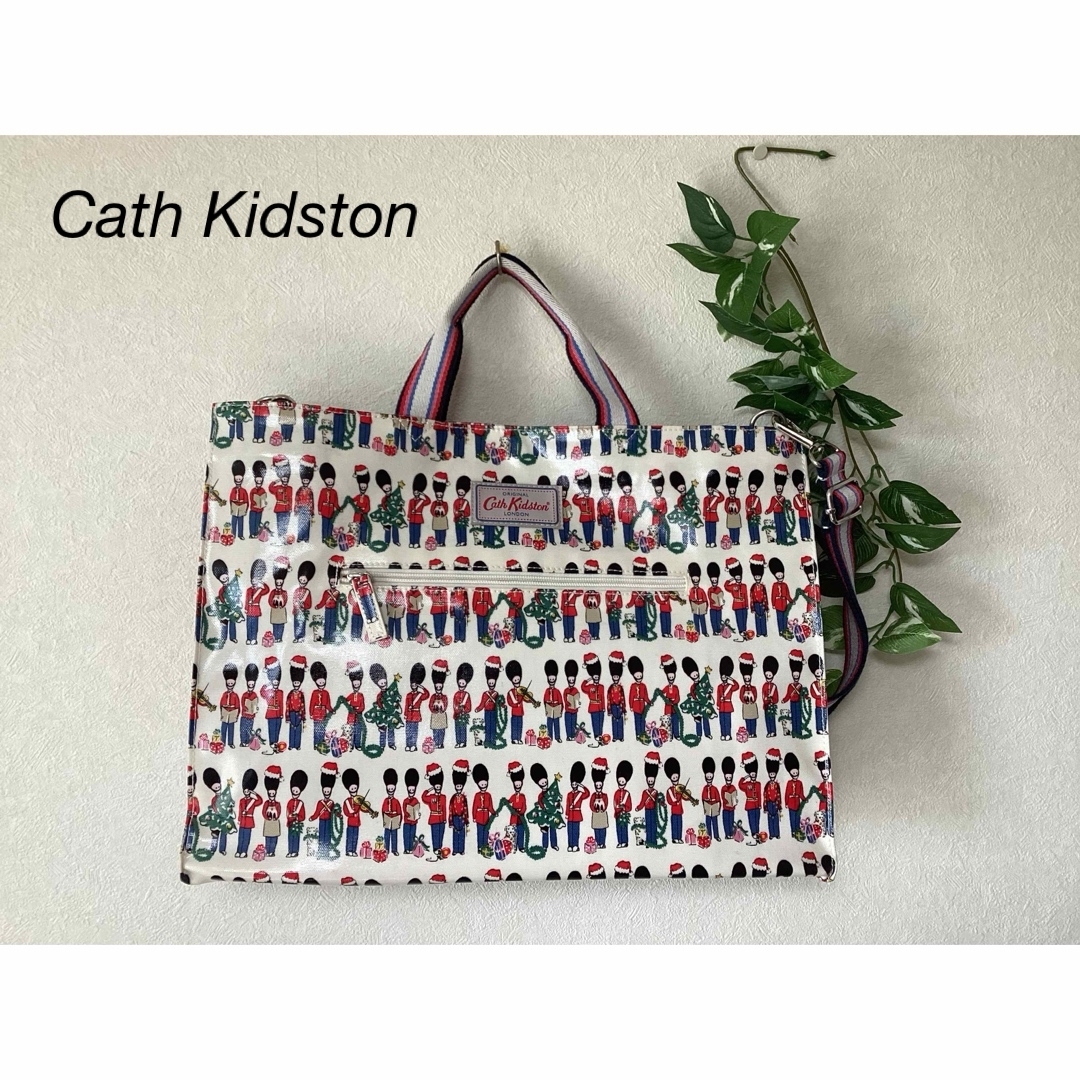 Cath Kidston(キャスキッドソン)のCath Kidston 兵隊　犬　ツリー　ショルダーバッグ　トートバッグ レディースのバッグ(ショルダーバッグ)の商品写真