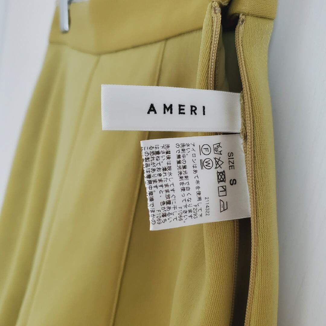 Ameri VINTAGE(アメリヴィンテージ)のAMERI シアーパンツ SHEER CARD BOARD PANTS レディースのパンツ(カジュアルパンツ)の商品写真