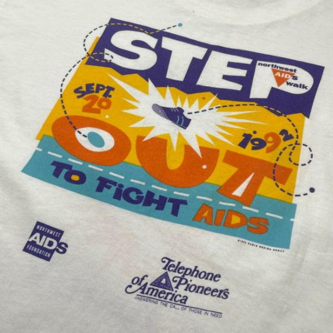 90年代 USA製 STEP OUT TO FIGHT AIDS 1992 ボランティア団体 プリントTシャツ メンズL メンズのトップス(Tシャツ/カットソー(半袖/袖なし))の商品写真