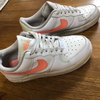 ナイキ(NIKE)のNIKE レディース　エアホースワン　中古(スニーカー)