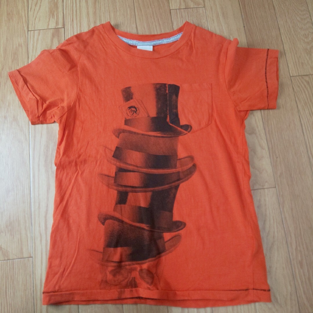 DIESEL(ディーゼル)のDIESEL  Tシャツ size M(120～130位) キッズ/ベビー/マタニティのキッズ服男の子用(90cm~)(Tシャツ/カットソー)の商品写真