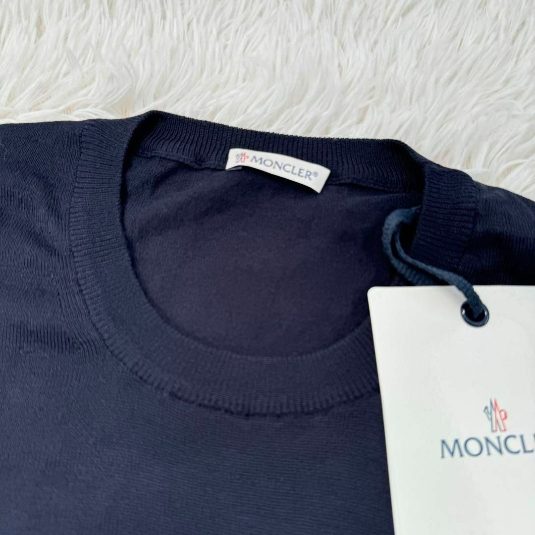 MONCLER(モンクレール)の【タグ付き】MONCLER 半袖ニット　サマーニット　ネイビー　Mサイズ レディースのトップス(カットソー(半袖/袖なし))の商品写真