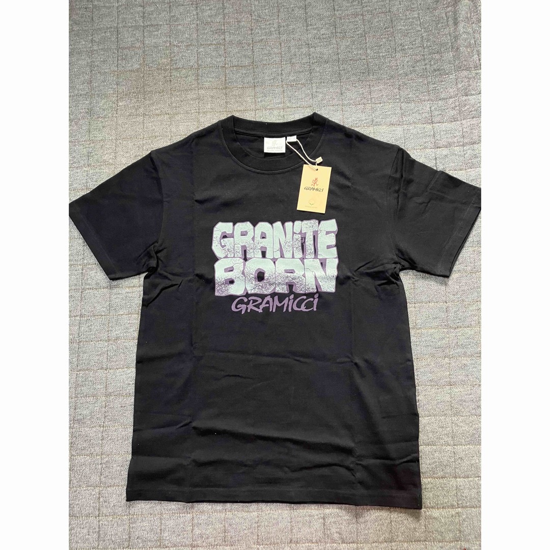 GRAMICCI(グラミチ)のGRAMICCI（グラミチ）Tシャツ タグ付き メンズのトップス(Tシャツ/カットソー(半袖/袖なし))の商品写真