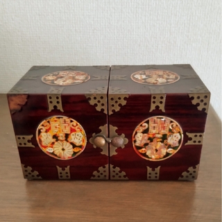 韓国伝統工芸 螺鈿細工 木製の宝石箱 ジュエリーボックス(小物入れ)