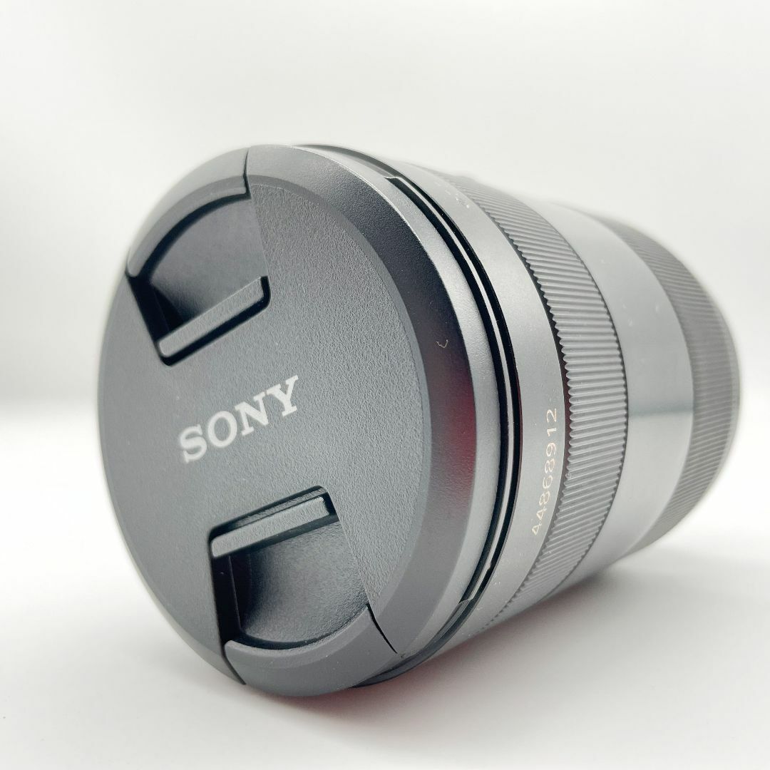 SONY(ソニー)の【美品】【送料無料】ソニー レンズ 24-70mm F2.8 SAL2470Z スマホ/家電/カメラのカメラ(レンズ(ズーム))の商品写真