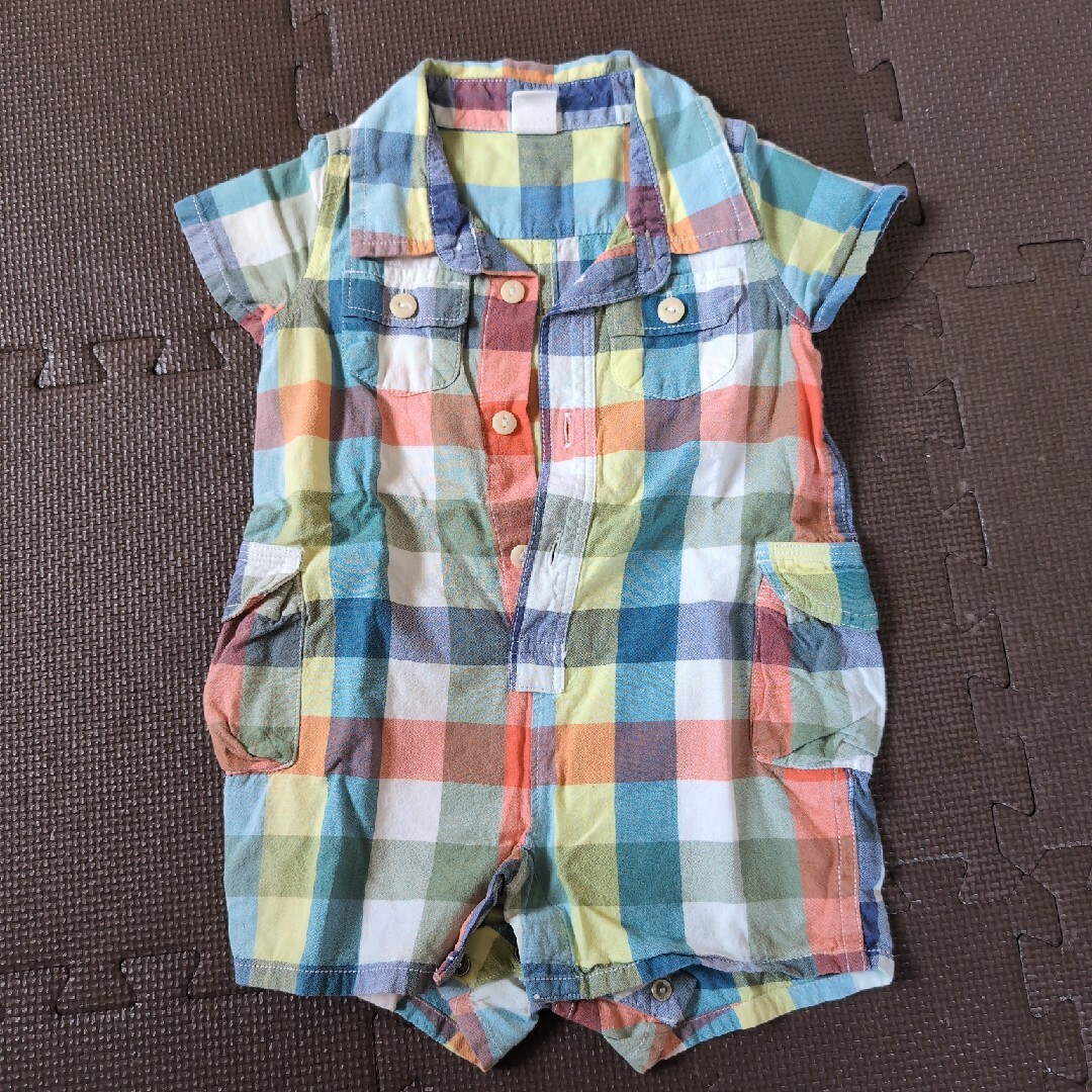 babyGAP(ベビーギャップ)のベビーロンパース７０サイズ　GAP キッズ/ベビー/マタニティのベビー服(~85cm)(ロンパース)の商品写真