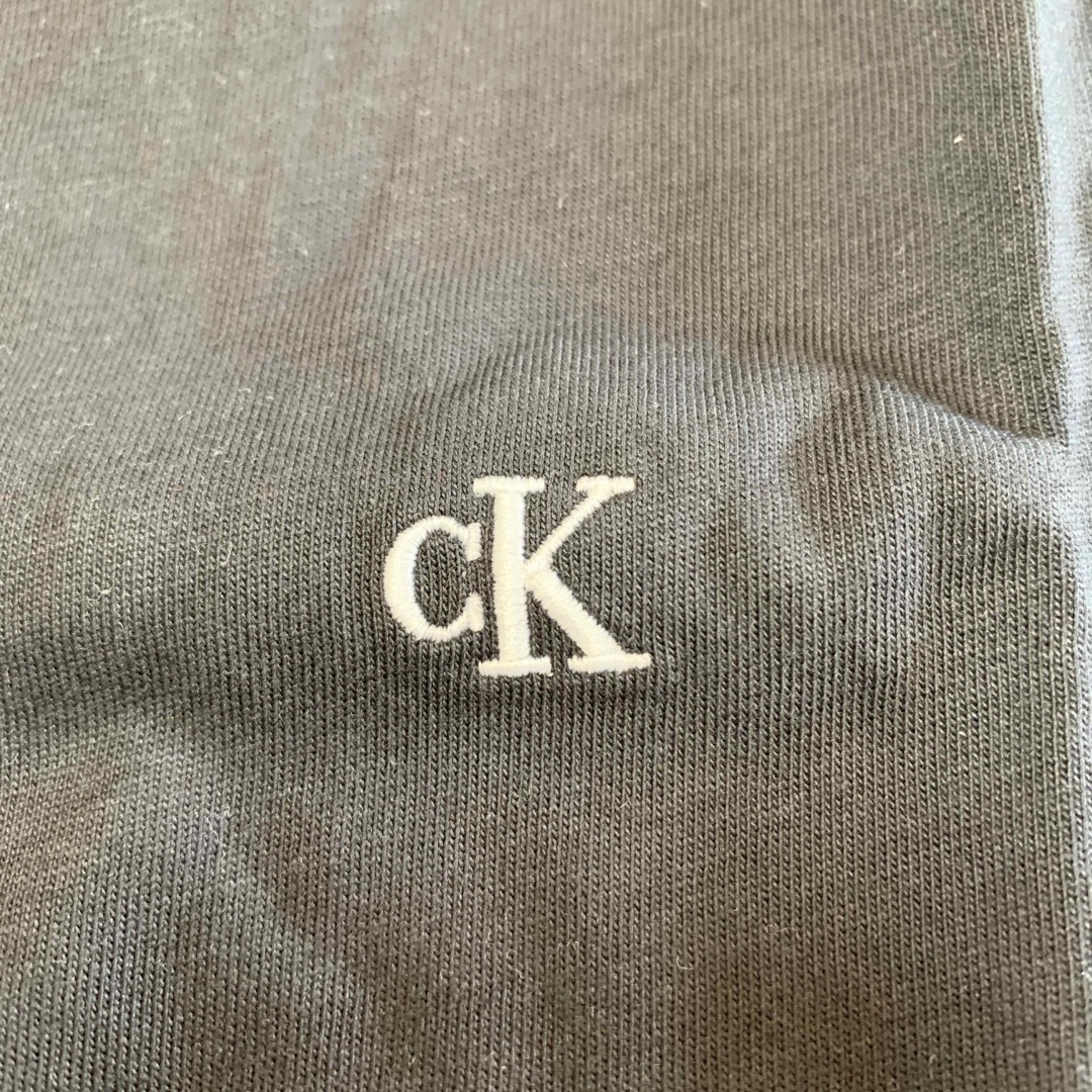 Calvin Klein(カルバンクライン)の【新品】カルバンクライン Tシャツ CKロゴ 黒 S レディースのトップス(Tシャツ(半袖/袖なし))の商品写真