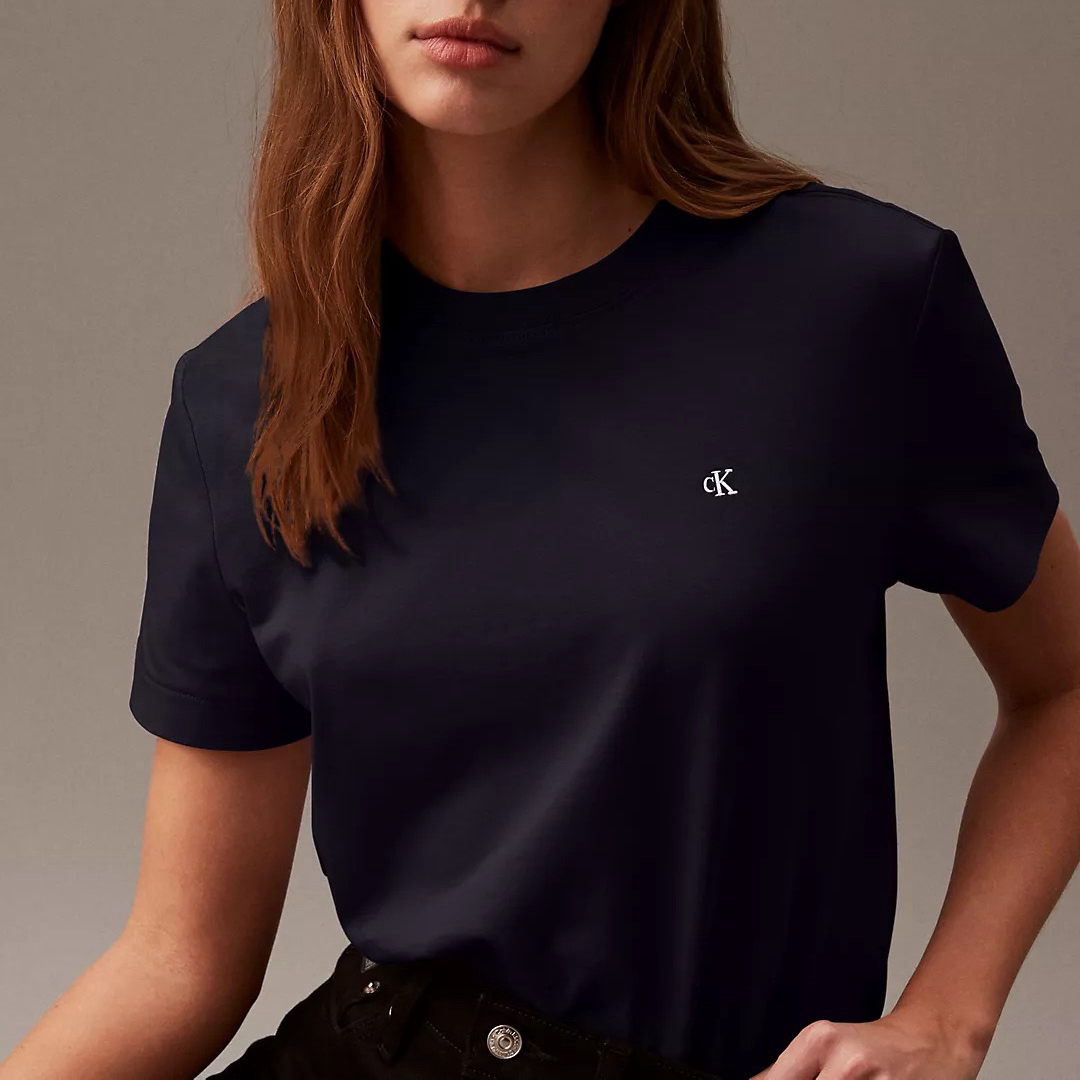 Calvin Klein(カルバンクライン)の【新品】カルバンクライン Tシャツ CKロゴ 黒 S レディースのトップス(Tシャツ(半袖/袖なし))の商品写真