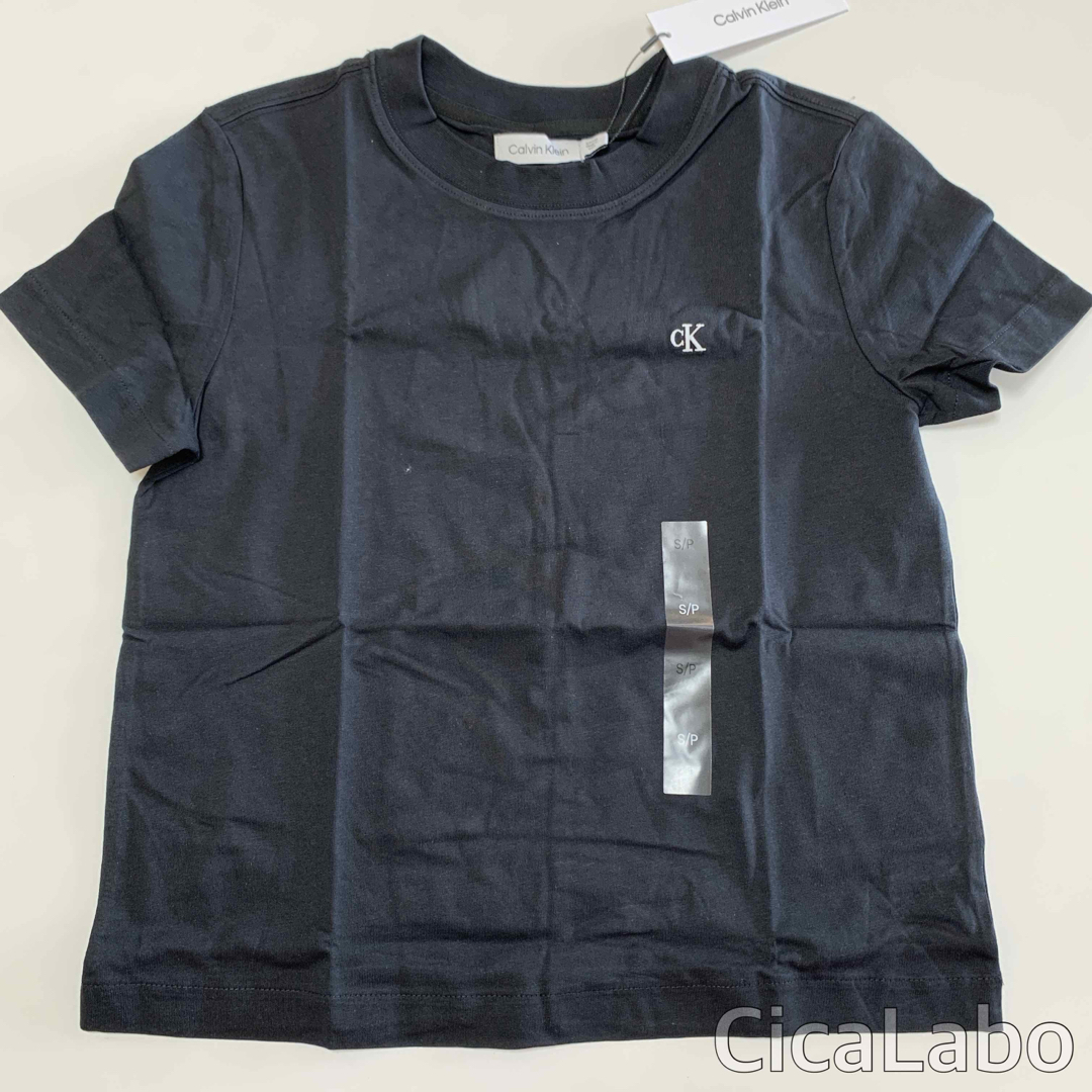 Calvin Klein(カルバンクライン)の【新品】カルバンクライン Tシャツ CKロゴ 黒 S レディースのトップス(Tシャツ(半袖/袖なし))の商品写真