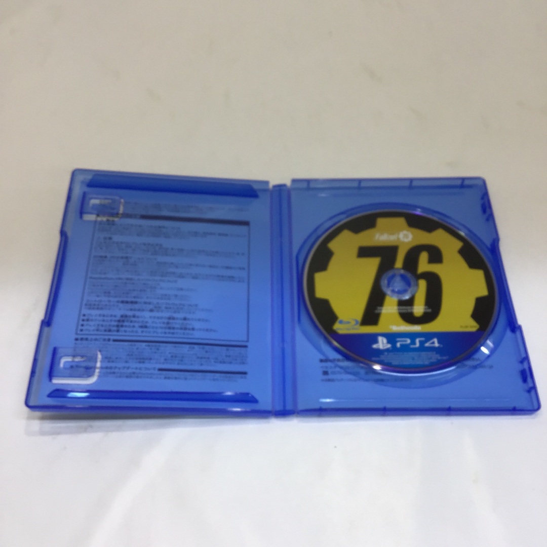 PlayStation4(プレイステーション4)のFallout 76　KA0028 エンタメ/ホビーのゲームソフト/ゲーム機本体(家庭用ゲームソフト)の商品写真