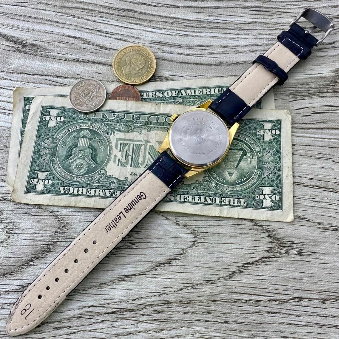 ORIS(オリス)の【落ち着いたデザイン】オリス メンズ腕時計 ブルー 手巻き ヴィンテージ メンズの時計(腕時計(アナログ))の商品写真