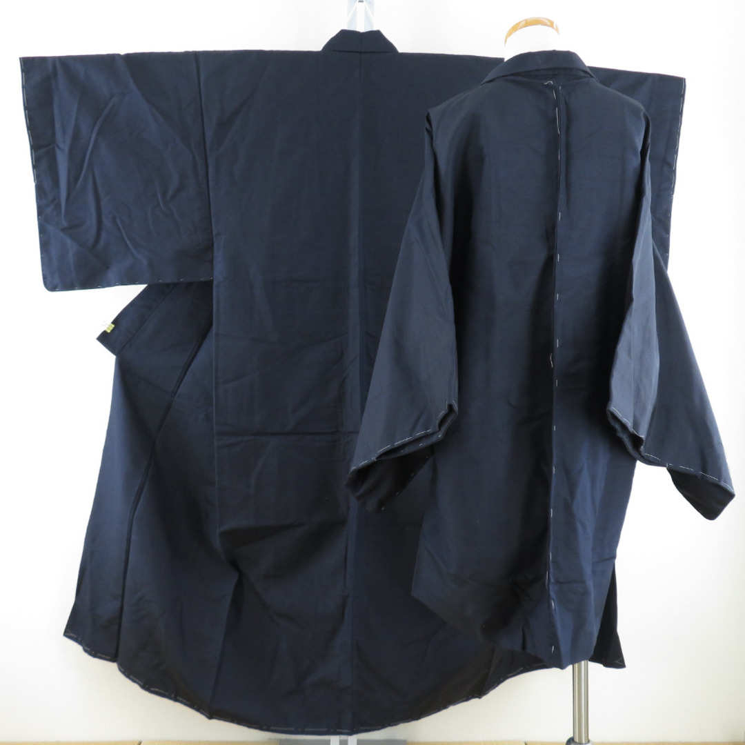 男着物 紬 アンサンブル 袷 黒紺色 正絹 男性用きもの メンズ 仕立て上がり 和服 男物 カジュアル 身丈145cm メンズの水着/浴衣(着物)の商品写真