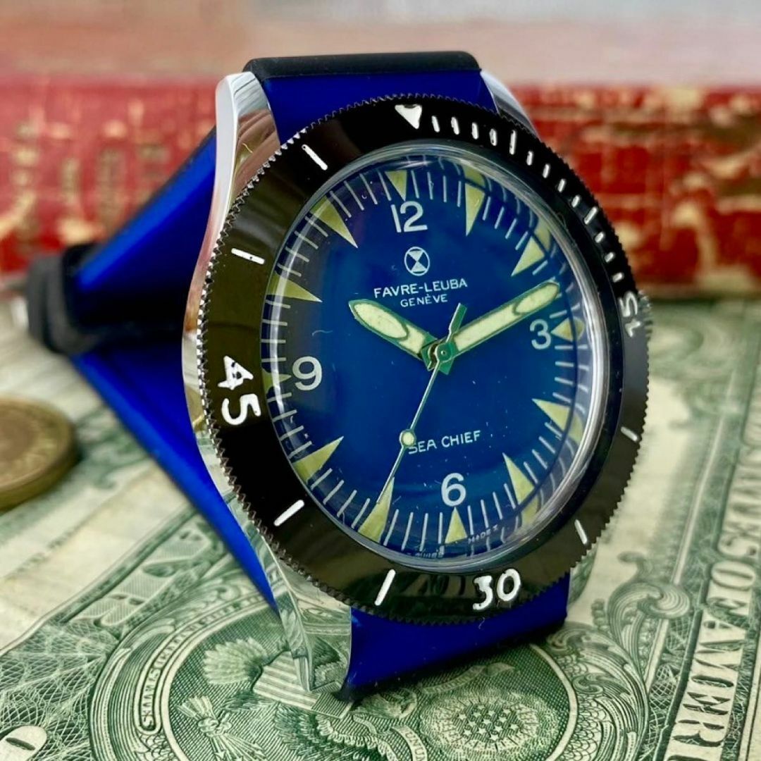 【個性的デザイン】ファーブルルーバ メンズ腕時計 ブルー 手巻き ヴィンテージ メンズの時計(腕時計(アナログ))の商品写真
