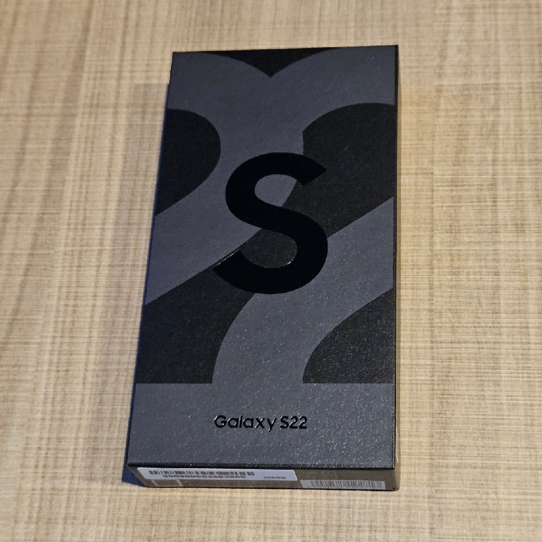 SAMSUNG(サムスン)の【新品未開封】Galaxy S22 ブラック スマホ/家電/カメラのスマートフォン/携帯電話(スマートフォン本体)の商品写真