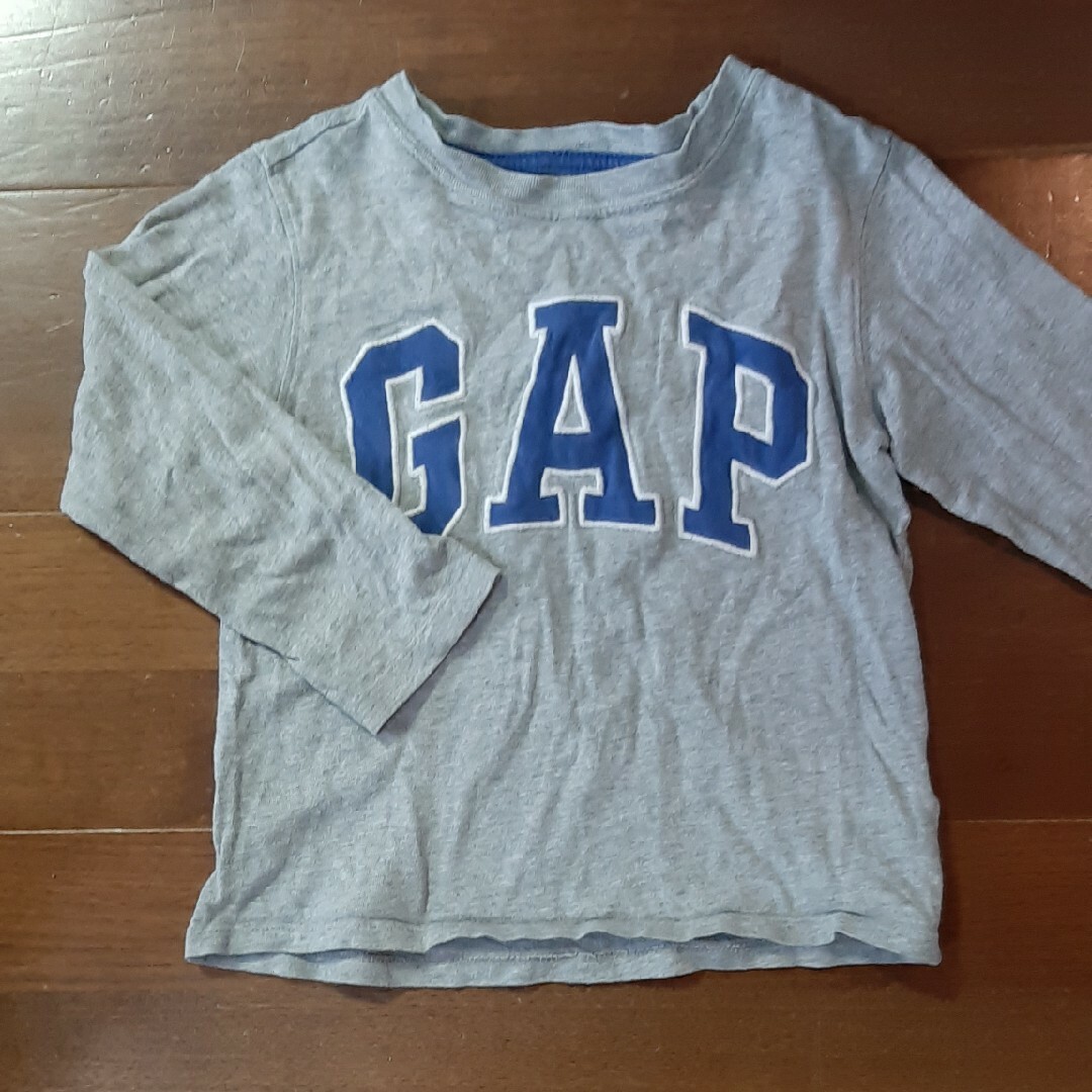 GAP(ギャップ)のギャップ ロンT 110 キッズ/ベビー/マタニティのキッズ服男の子用(90cm~)(Tシャツ/カットソー)の商品写真