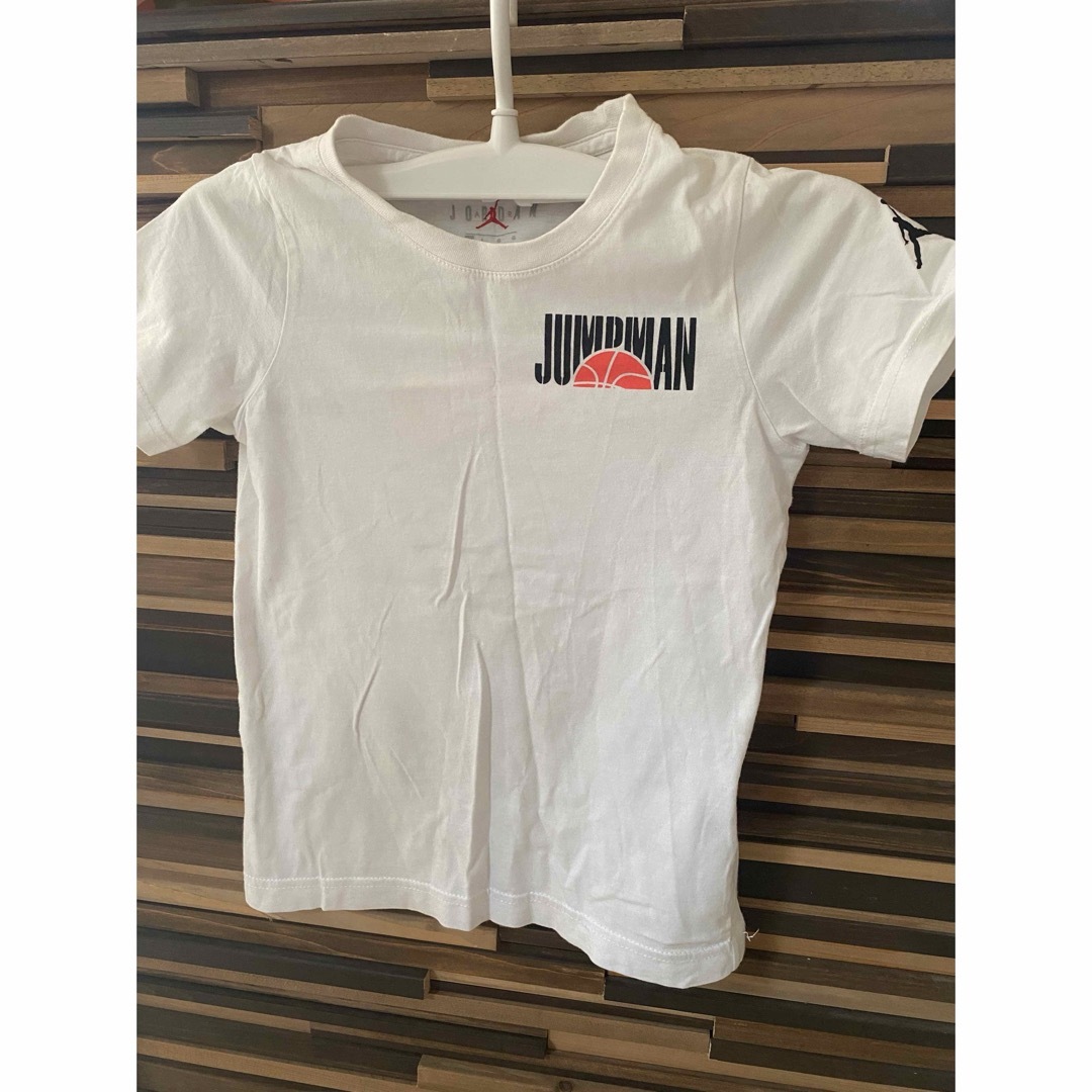 NIKE(ナイキ)のNIKE ジョーダン　Tシャツ キッズ/ベビー/マタニティのキッズ服男の子用(90cm~)(Tシャツ/カットソー)の商品写真