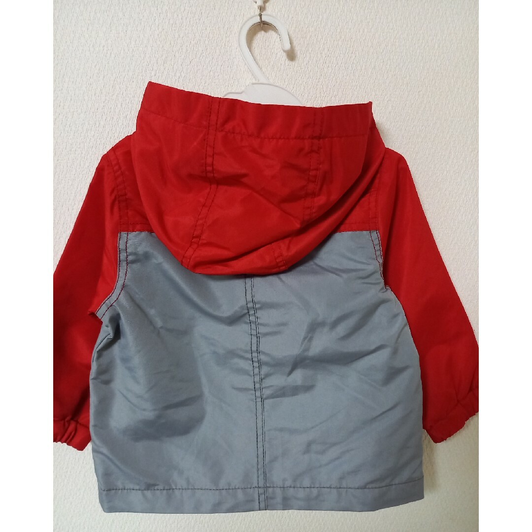 Old Navy(オールドネイビー)のオールドネイビー マウンテンパーカ 赤 グレー レッド キッズ/ベビー/マタニティのキッズ服男の子用(90cm~)(ジャケット/上着)の商品写真