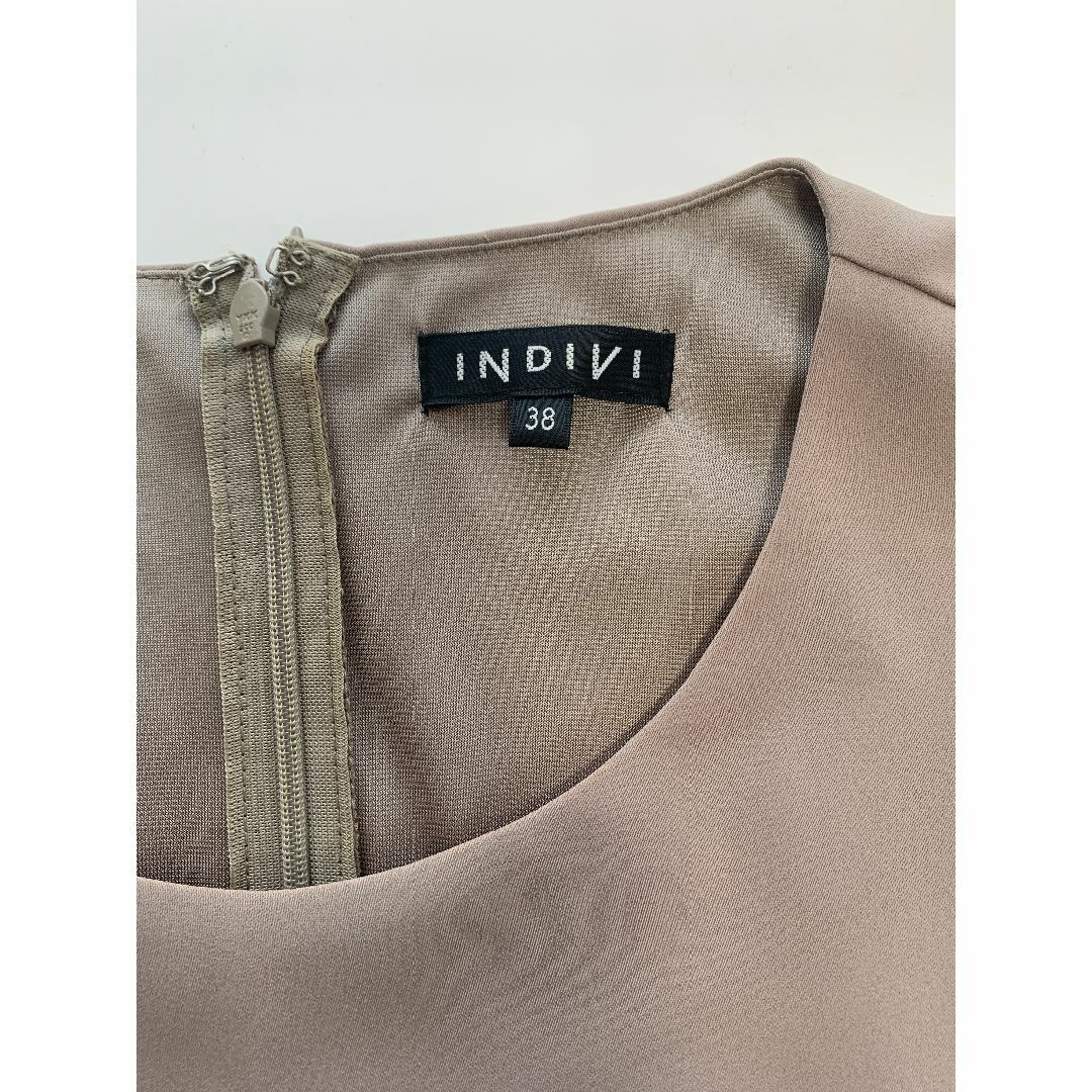 INDIVI(インディヴィ)のINDIVIワンピース レディースのワンピース(ひざ丈ワンピース)の商品写真