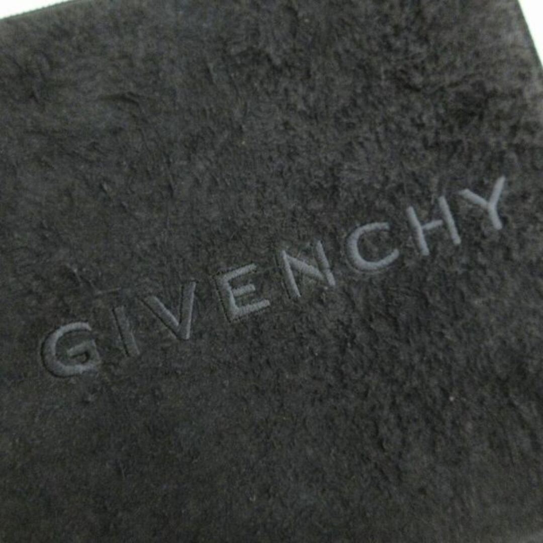 GIVENCHY(ジバンシィ)のジバンシィ クラッチバック セカンド ポーチ レザー ロゴ 刺繍 黒 ブラック レディースのバッグ(クラッチバッグ)の商品写真