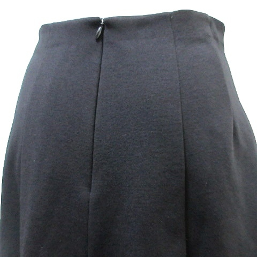 agnes b.(アニエスベー)のアニエスベー 近年 バックフレア スカート フィッシュテール ひざ丈 IBO53 レディースのスカート(ひざ丈スカート)の商品写真