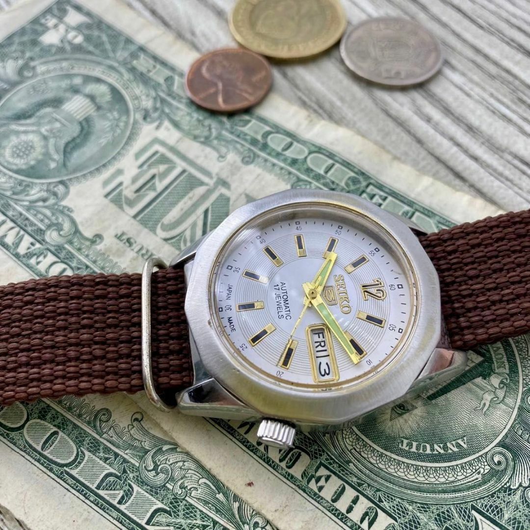 SEIKO(セイコー)の【存在感】セイコー5 メンズ腕時計 ホワイト ゴールド 自動巻き ヴィンテージ メンズの時計(腕時計(アナログ))の商品写真