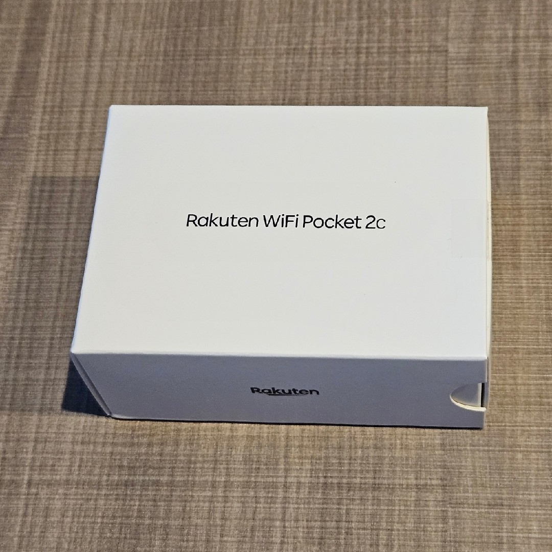 ZTE(ゼットティーイー)の【新品未使用】Rakuten WiFi Pocket 2c ブラック スマホ/家電/カメラのスマートフォン/携帯電話(その他)の商品写真