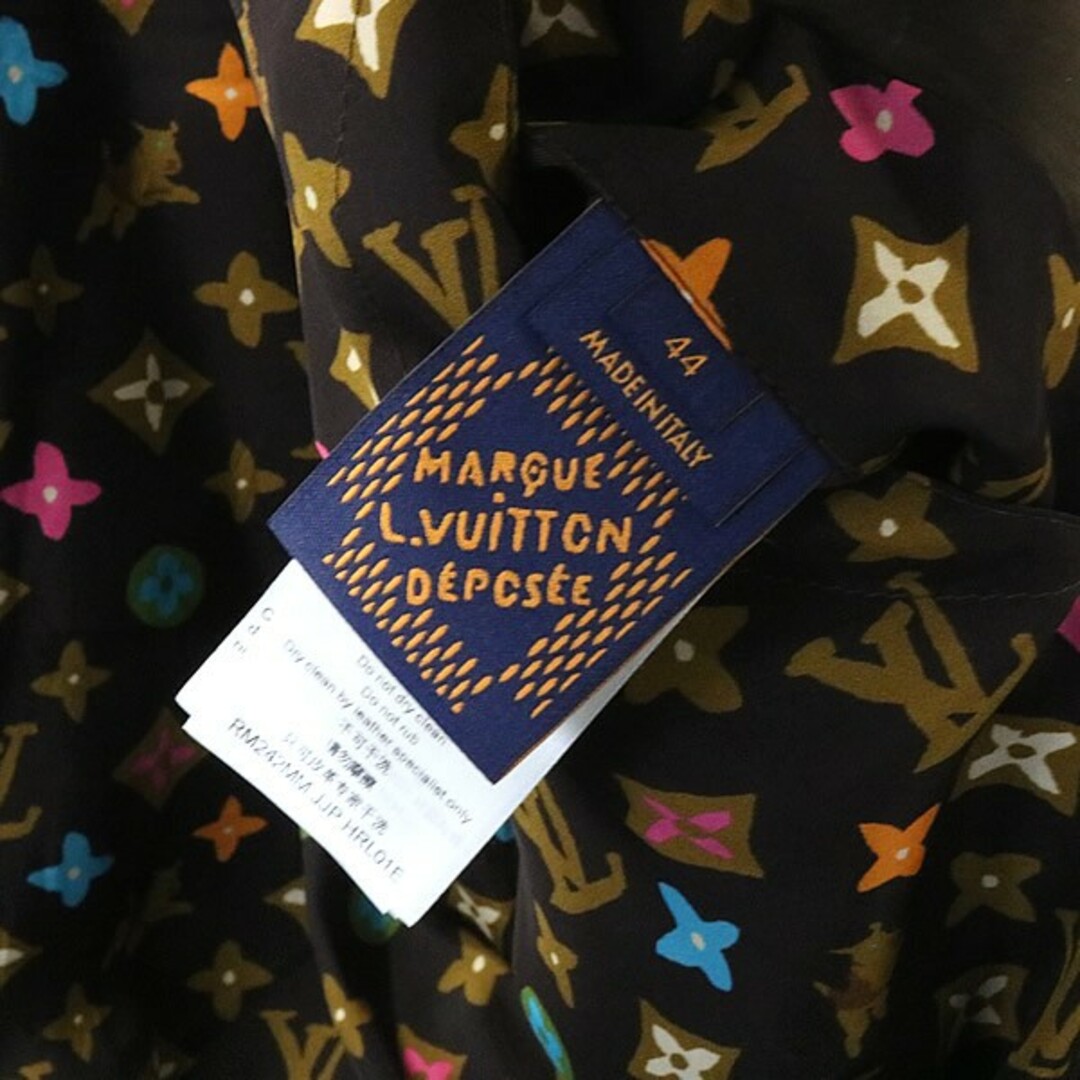 LOUIS VUITTON(ルイヴィトン)のLOUIS VUITTON 銀座店 ルイヴィトン 未使用 24SS エンブロダイリー スエード ジャケット 1AFPW7 size:44 茶系 95025 メンズのジャケット/アウター(その他)の商品写真