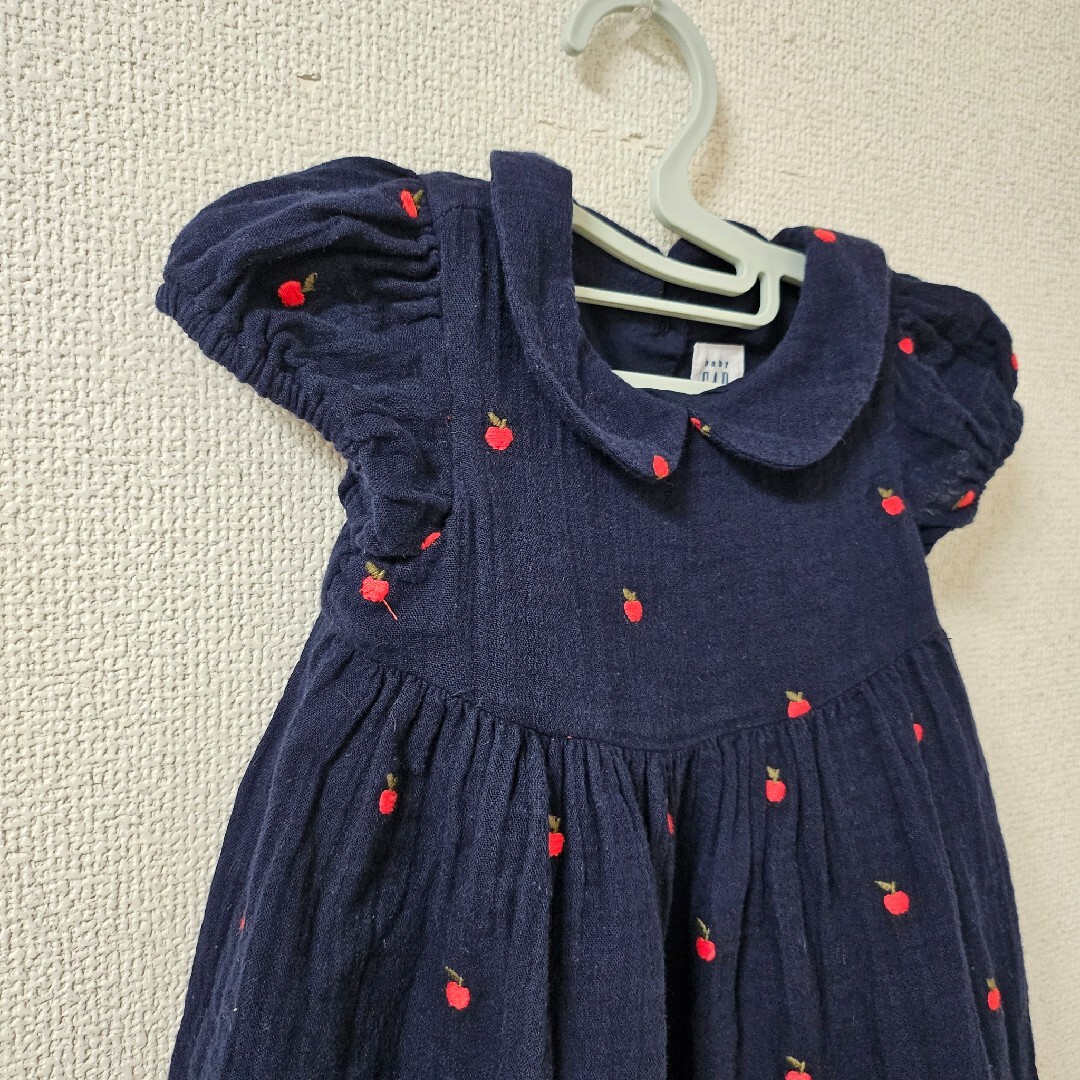 babyGAP(ベビーギャップ)のGAP ワンピース 70cm 12M 女の子 夏 襟つき 半袖 キッズ/ベビー/マタニティのベビー服(~85cm)(ワンピース)の商品写真