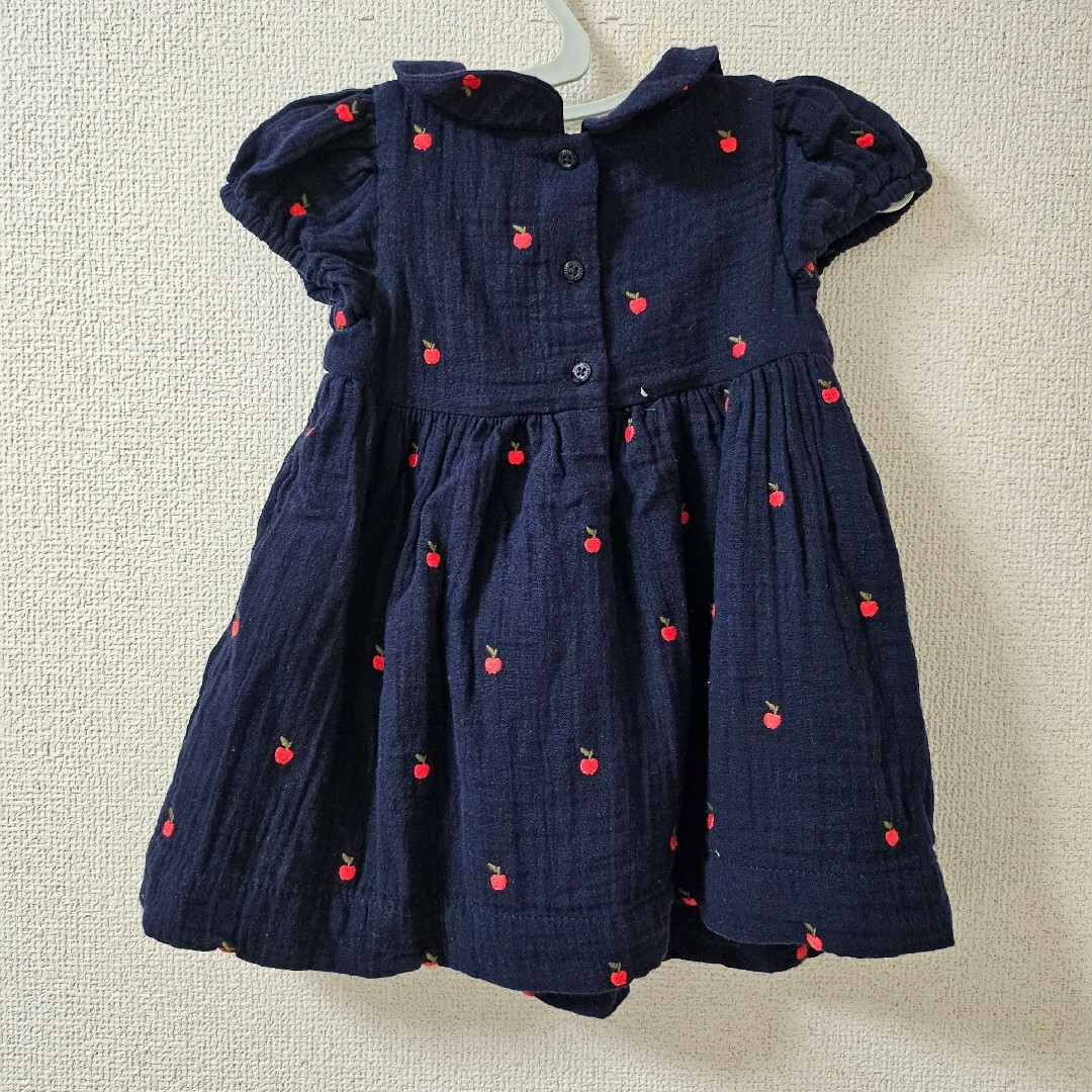 babyGAP(ベビーギャップ)のGAP ワンピース 70cm 12M 女の子 夏 襟つき 半袖 キッズ/ベビー/マタニティのベビー服(~85cm)(ワンピース)の商品写真