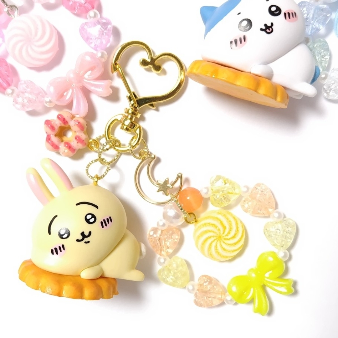 ♡ちいかわ クッキー寝そべりキーホルダー♡ポンデリングチャーム エンタメ/ホビーのおもちゃ/ぬいぐるみ(キャラクターグッズ)の商品写真