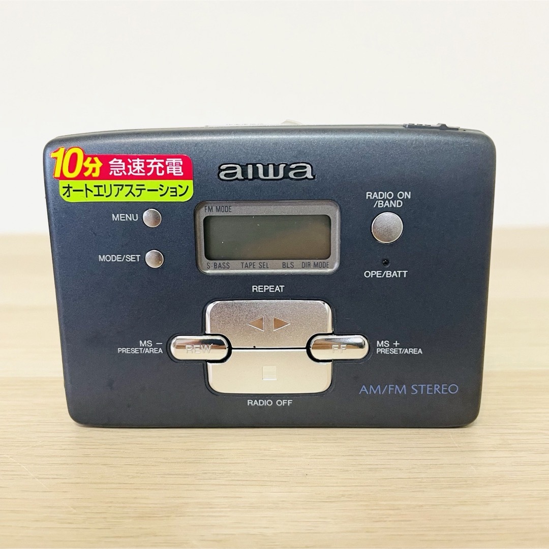 aiwa(アイワ)のaiwa  AM/FMラジオ ポータブルカセットプレーヤー RX470 スマホ/家電/カメラのオーディオ機器(ポータブルプレーヤー)の商品写真
