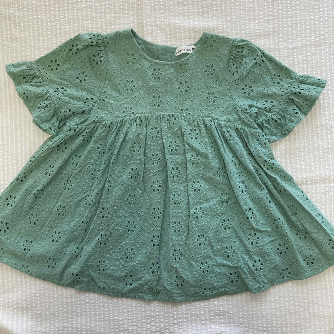 Branshes(ブランシェス)のrii様専用レーストップス　 キッズ/ベビー/マタニティのキッズ服女の子用(90cm~)(Tシャツ/カットソー)の商品写真